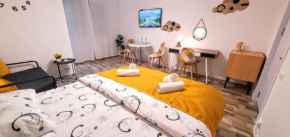 The Yellow King - Luxurious Apartment